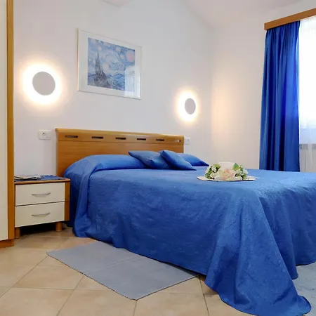House Maric Apartment Porec Exterior photo